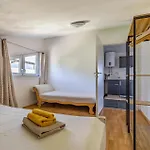 Lovely In With Wifi Appartement Banjole