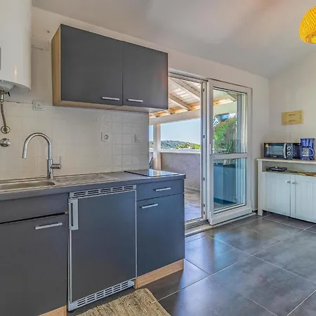 Awesome In * 반졸레