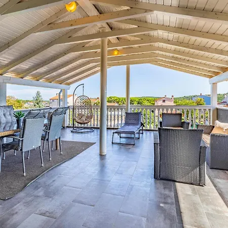 Awesome In 아파트