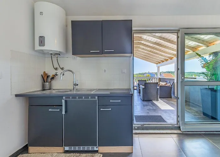 Awesome In Lejlighed Banjole